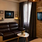Appart' Spa Et Sauna Privatif Au Coeur De Beaune *