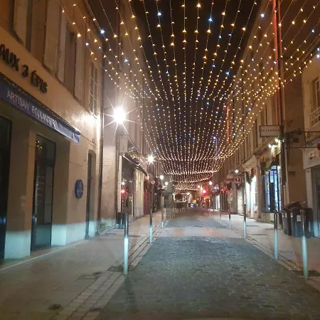 Appart' Et Sauna Privatif Au Cœur De Beaune Appartamento *