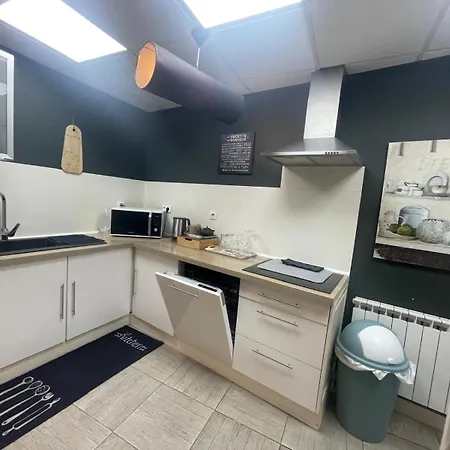 Appart' Spa Et Sauna Privatif Au Coeur De Beaune Apartment