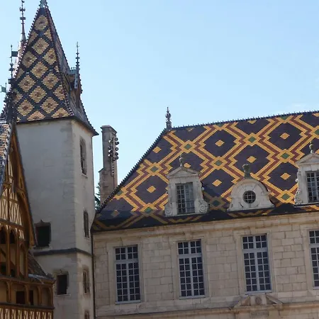 Appart' Et Sauna Privatif Au Cœur De Beaune *