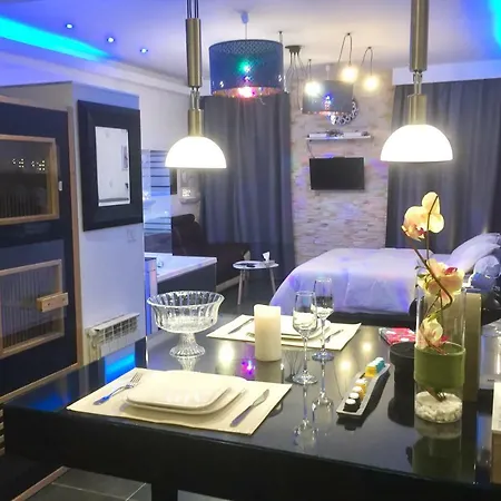 Appart' Et Sauna Privatif Au Coeur De Appartamento